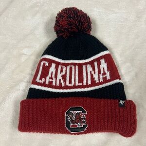 47 University of South Carolina USC Gamecocks winter hat with pom, black and red